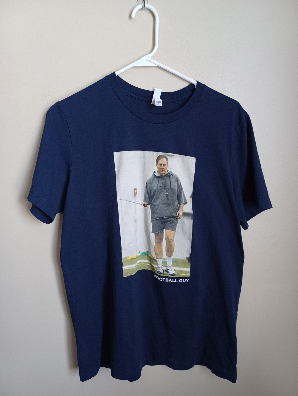 Men's Size Large‎ Dark Blue Football Guy Barstool Sports Bill Belichick T-Shirt